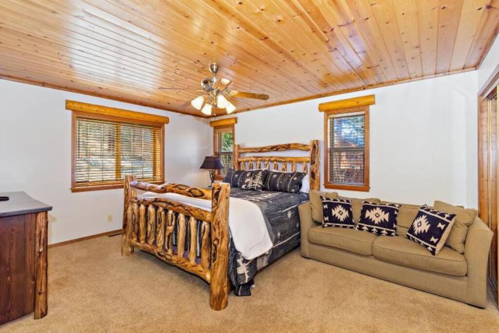 Custom Single Story Cabin With Jacuzzi Pool Table & Big Game Room With Arcade Games Big Bear Lake Zewnętrze zdjęcie